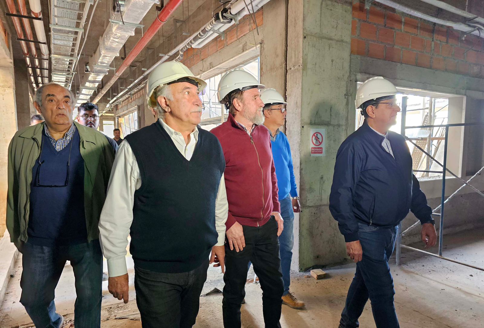 Precandidatos del Frente Cambia Jujuy recorrieron obras del nuevo hospital regional