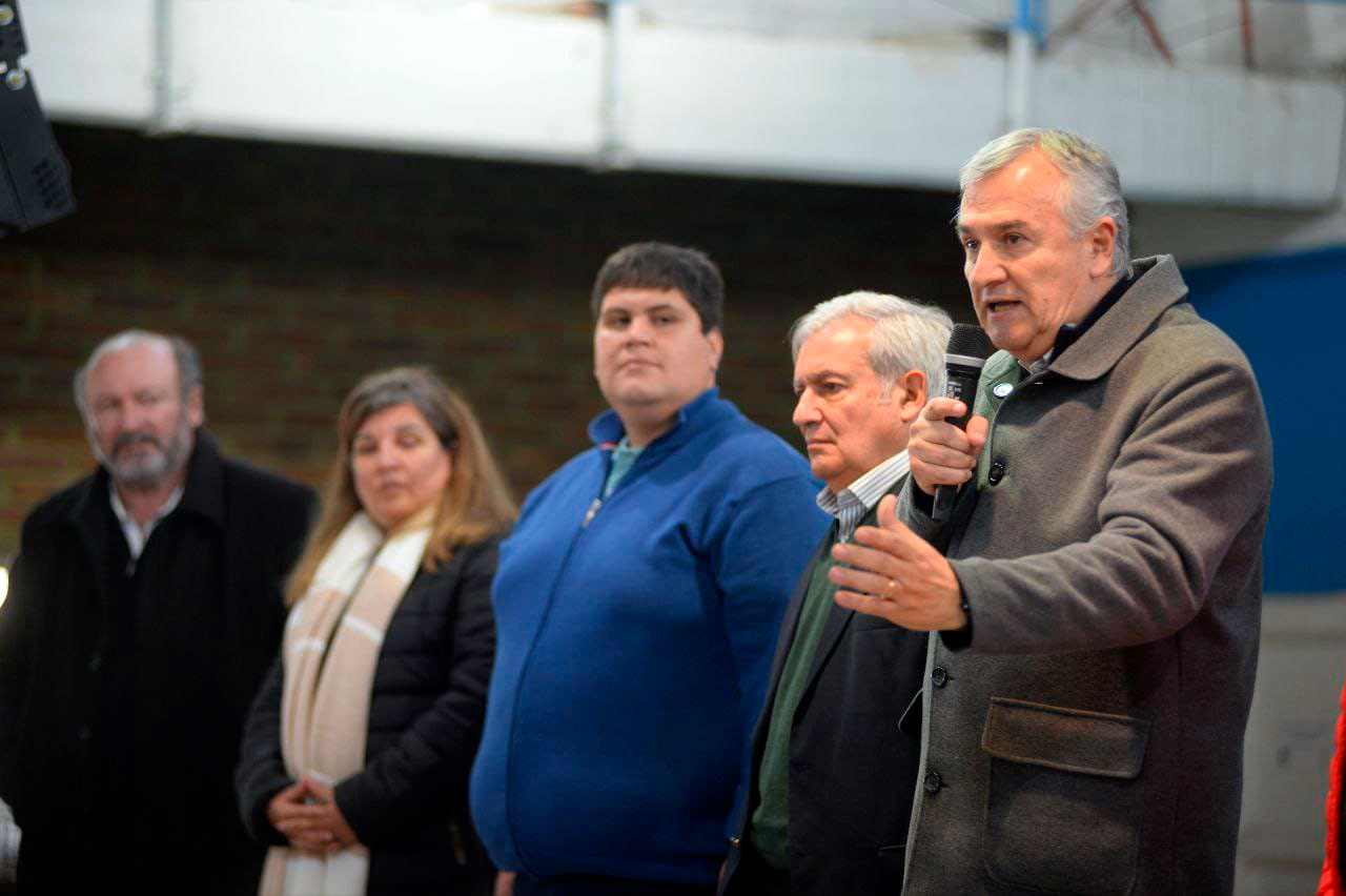 “El 11 de diciembre le sacaremos el manejo de planes sociales a los intermediarios”, sostuvo Morales en La Pampa