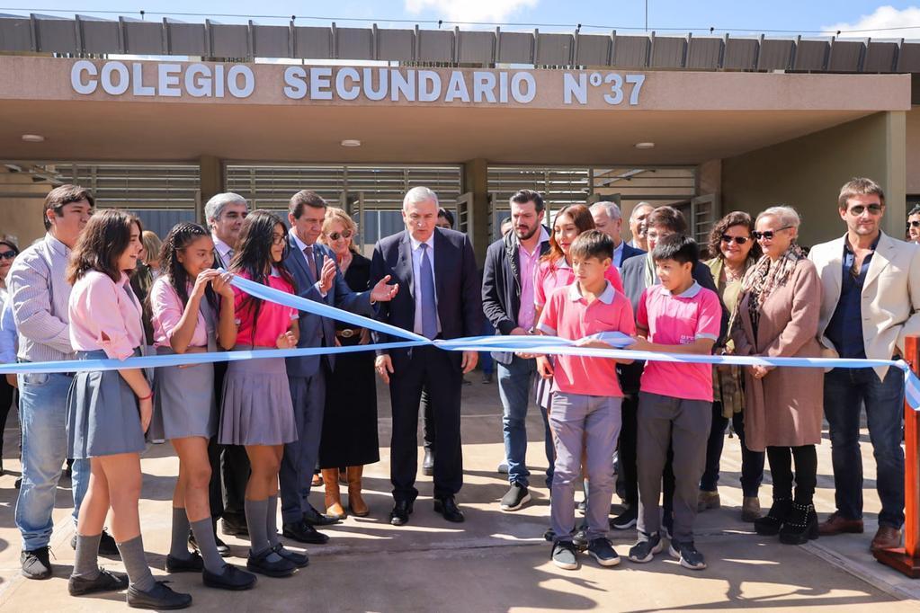 Nuevo edificio para la secundaria de Chalicán: “esto es seguir dando oportunidades”